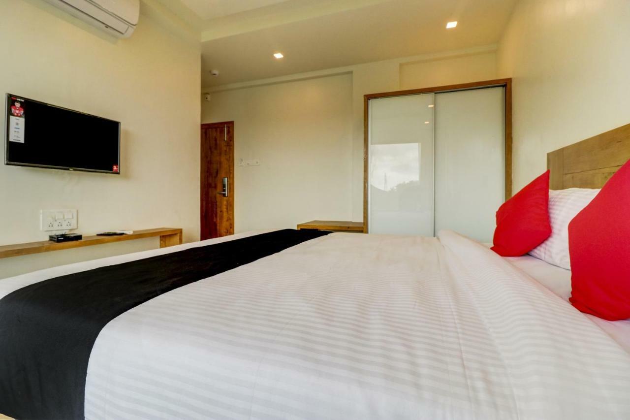 Hotel The Orange Flag Aurangabad  Exterior photo
